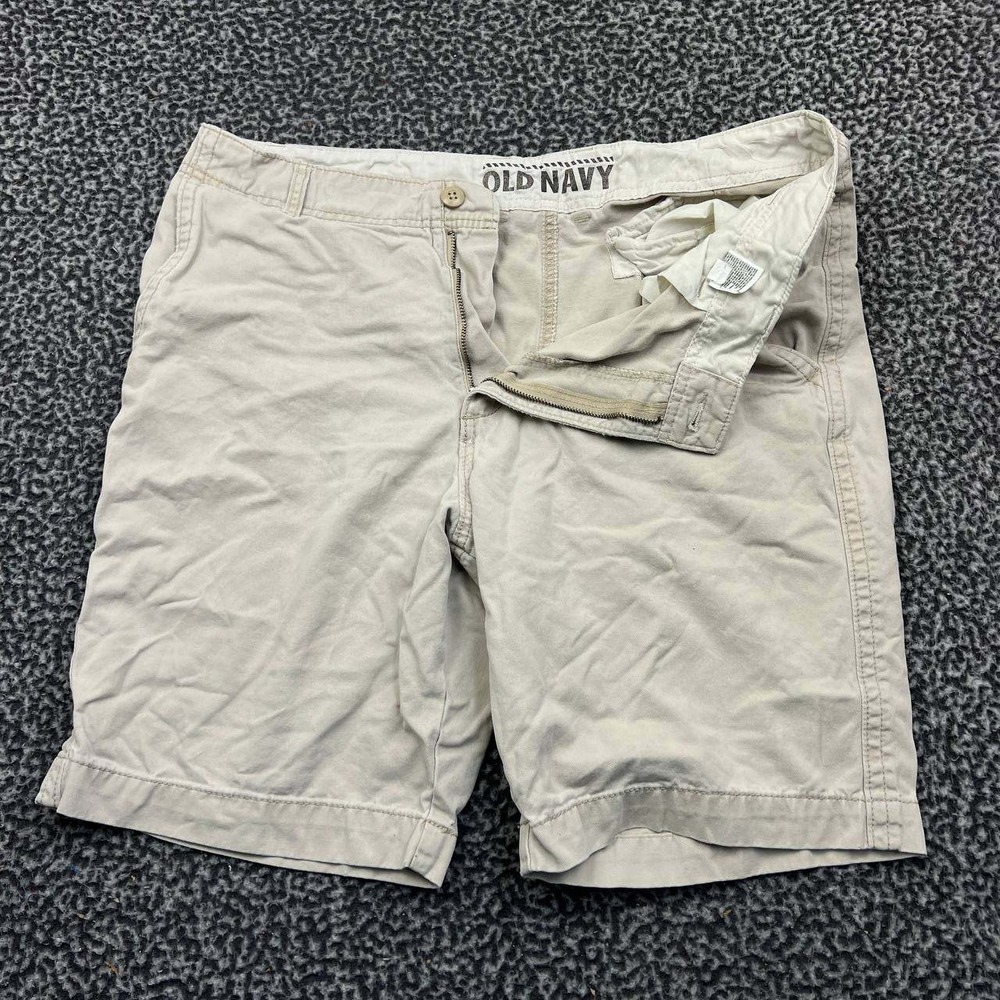 Old Navy Shorts Men 36 Cream Chino Pockets Flat Front Outdoor Cotton